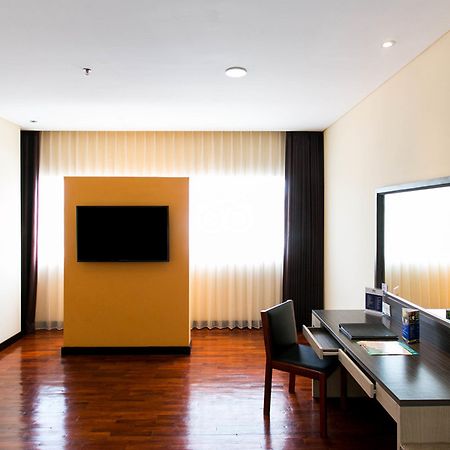 Hotel The 1O1 Malang Oj Exterior foto